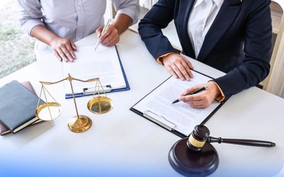 Liên hệ dịch vụ ly hôn HTIC để nhận hỗ trợ - tư vấn